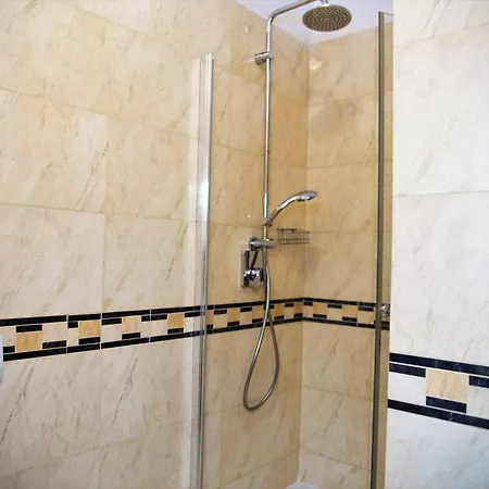 Prudentia Qulturalna Nocleg ze śniadaniem 3*