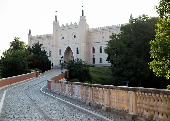 Prudentia Qulturalna Bed & Breakfast 3*